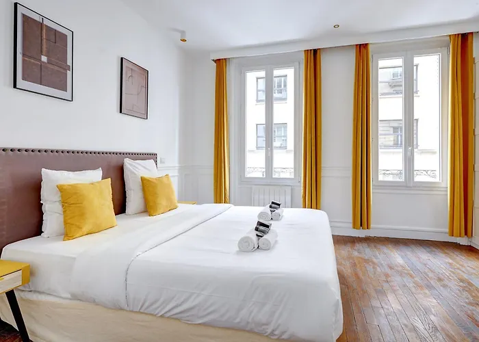 Apartment Chic Terrasse A 5min Des Champs-elysees With Ac